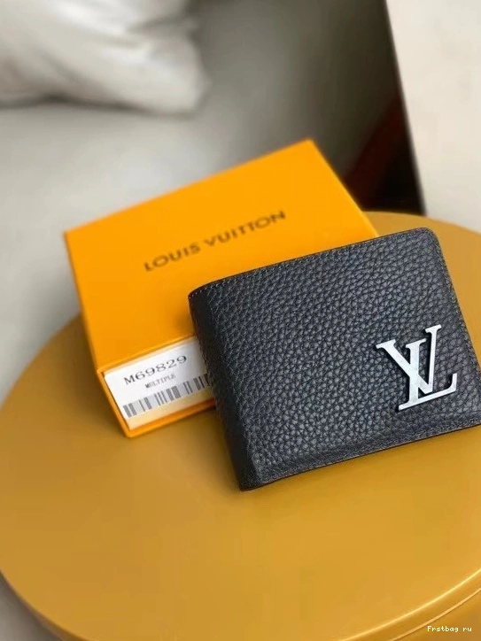 First bag ru WALLET VUITTON LOUIS MULTIPLE 0727